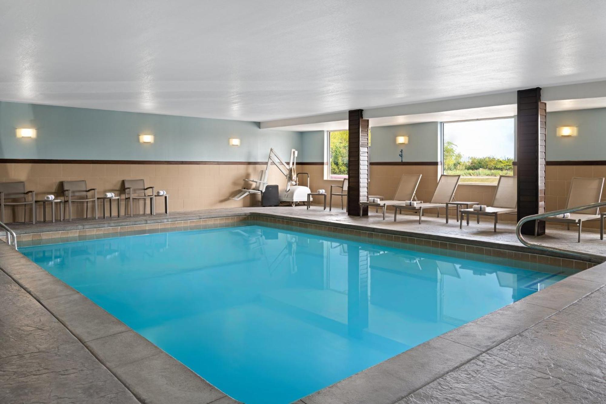 Holiday Inn Express Toledo North By Ihg Exteriér fotografie